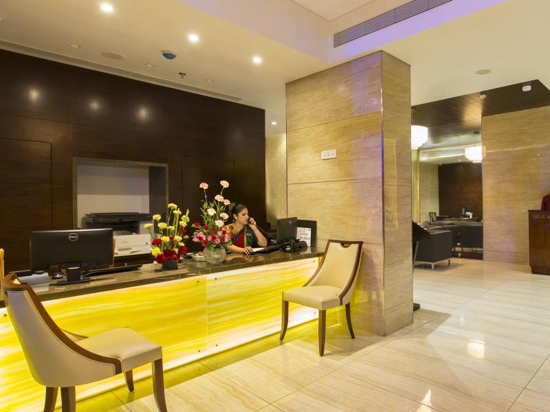 Ramee Guestline Hotel Juhu Мумбай Екстериор снимка