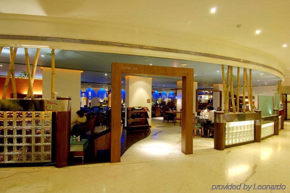 Ramee Guestline Hotel Juhu Мумбай Интериор снимка